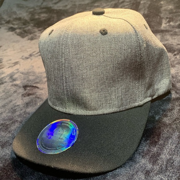 💛 Grey/Black Unisex Snapback Ballcap - Picture 12 of 16